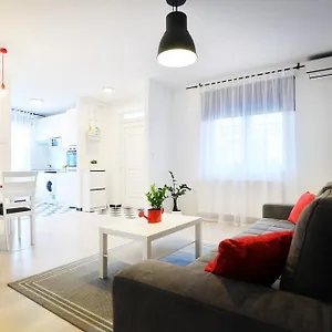 Enjoy Apartman