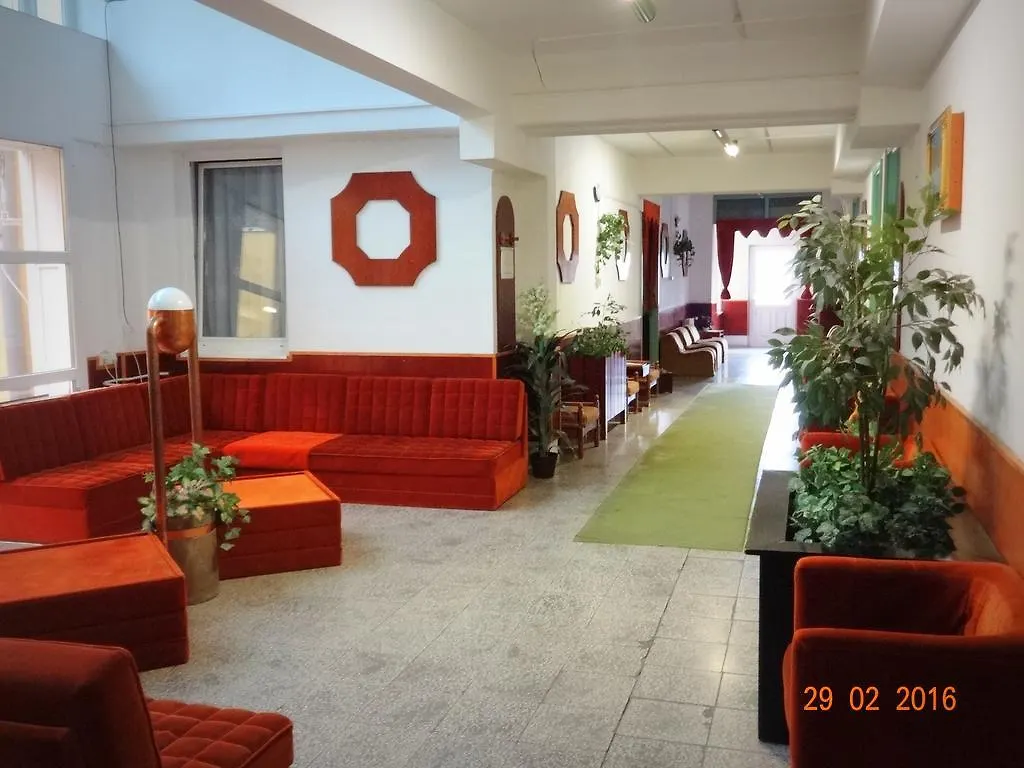 Botax Motel Eger